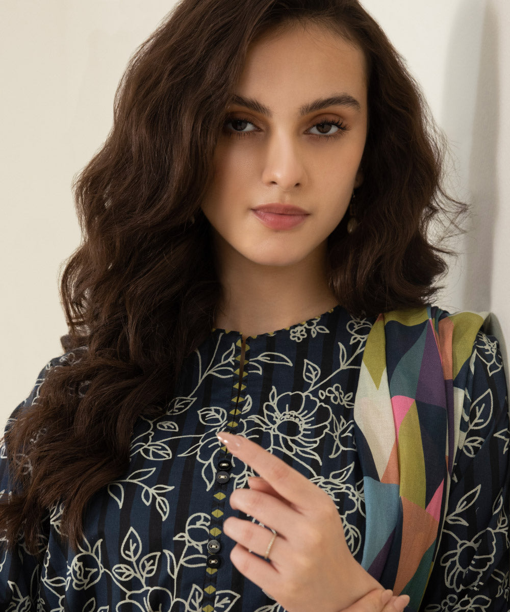 3 Piece - Printed Lawn Suit