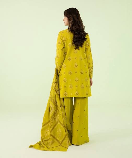 3 Piece - Embroidered Jacquard Suit
