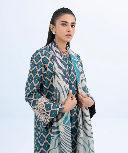 3 Piece - Embroidered Light Khaddar Suit