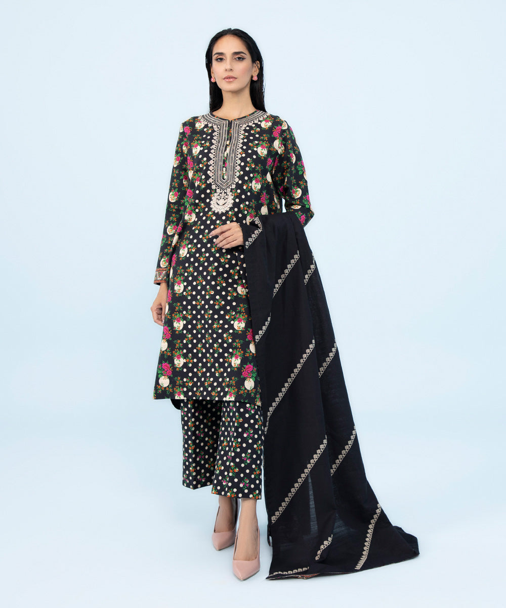 3 Piece - Embroidered Light Khaddar Suit