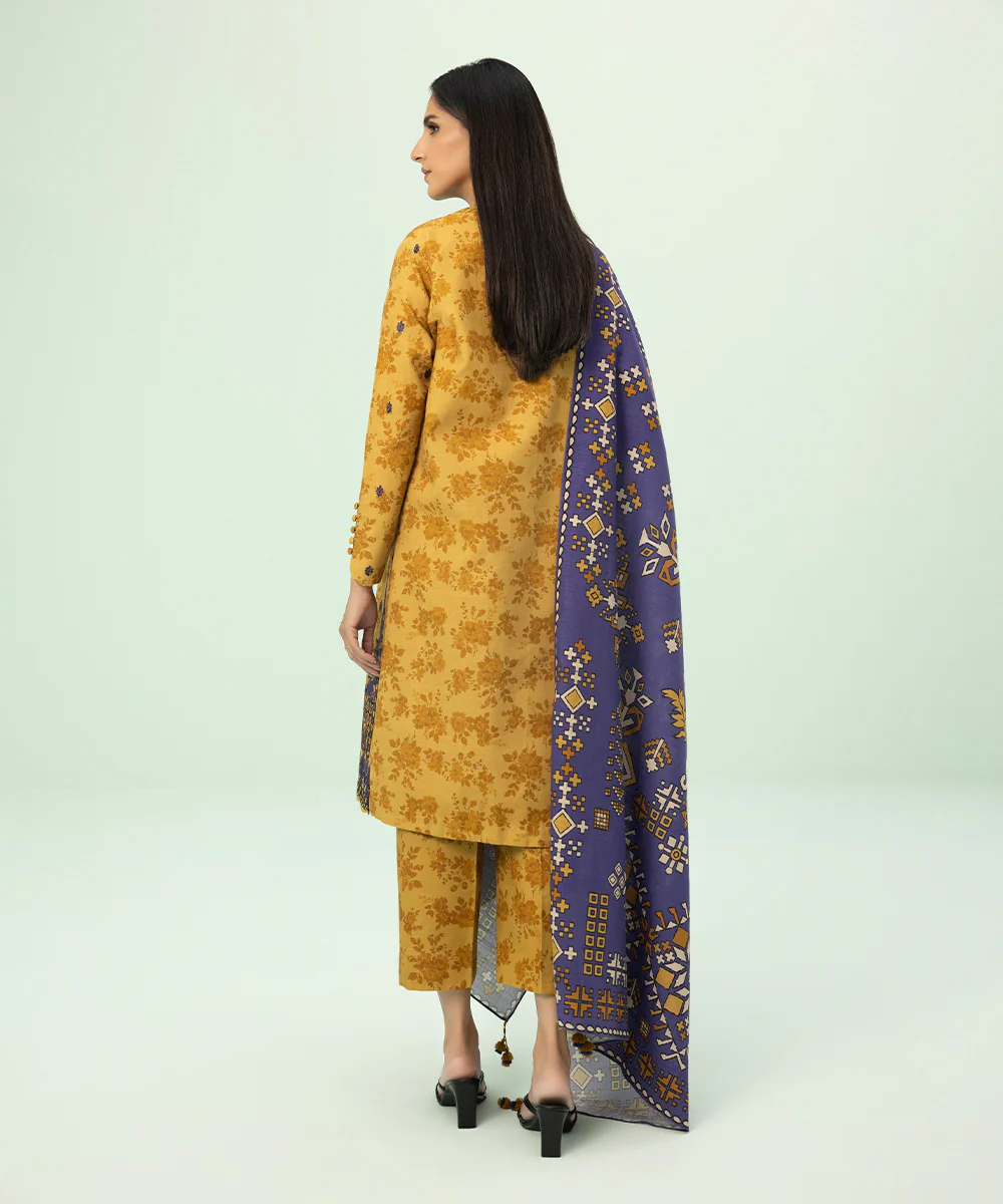3 Piece - Embroidered Khaddar Suit
