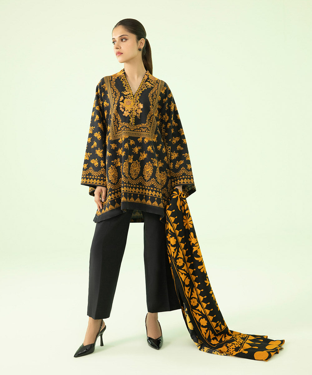 2 Piece - Embroidered Khaddar Suit