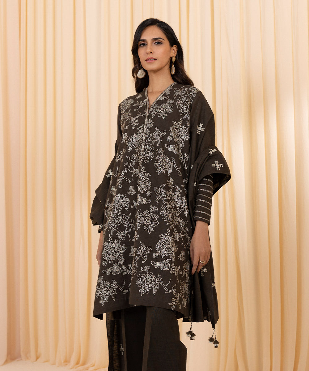 3 Piece - Embroidered Khaddar Suit