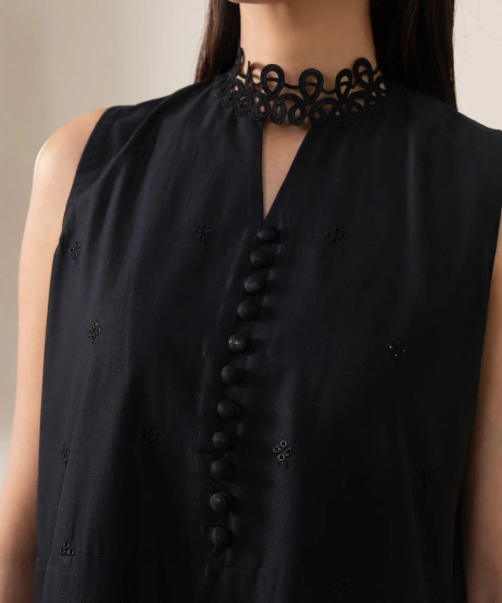 3 Piece - Embroidered Textured Lawn Suit
