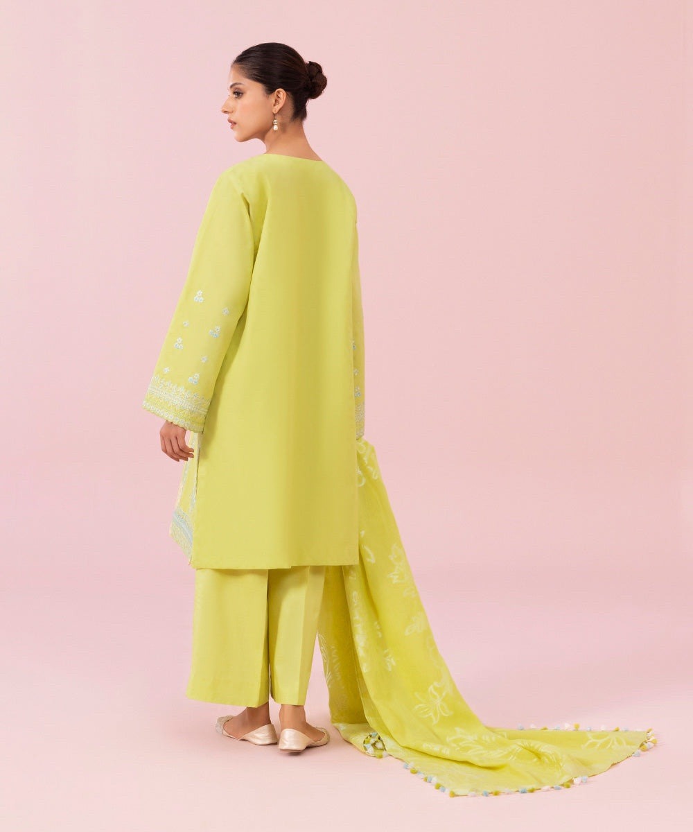 3 Piece - Embroidered Lawn Suit