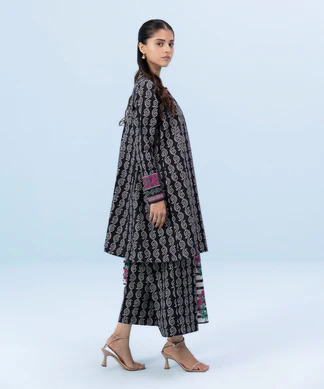 3 Piece - Printed Khaddar Suit