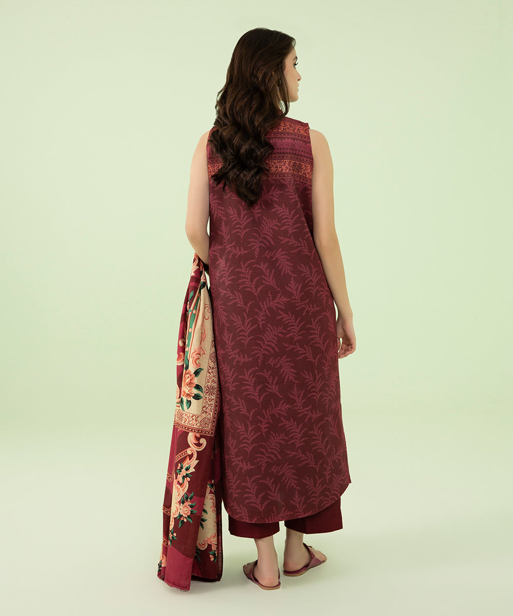 3 Piece - Printed Khaddar Suit