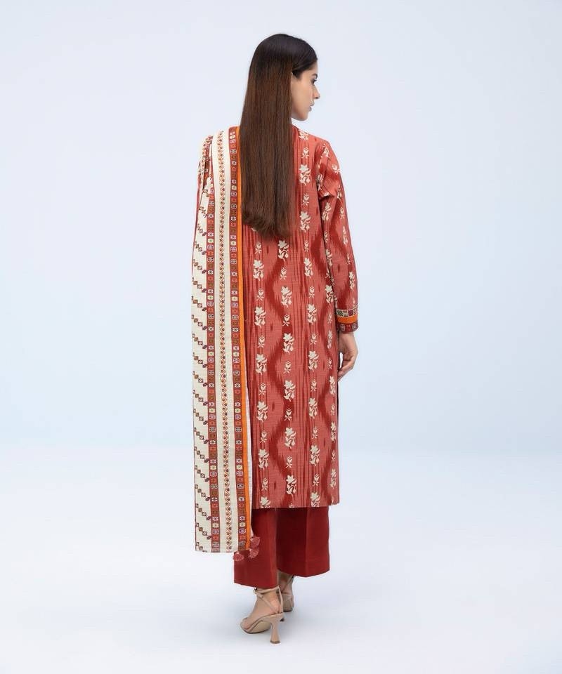 3 Piece - Printed Khaddar Suit