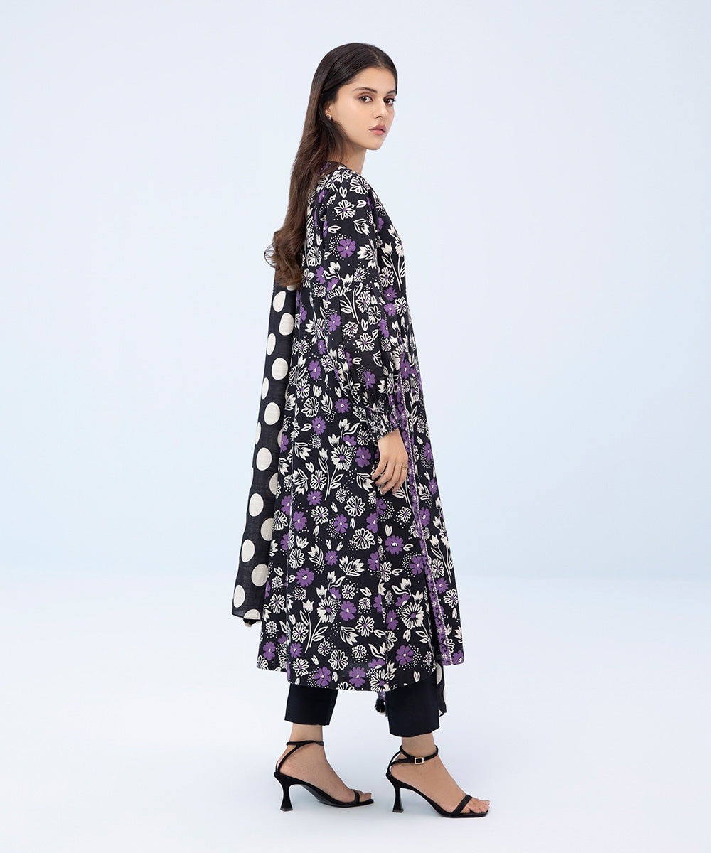 3 Piece - Printed Khaddar Suit
