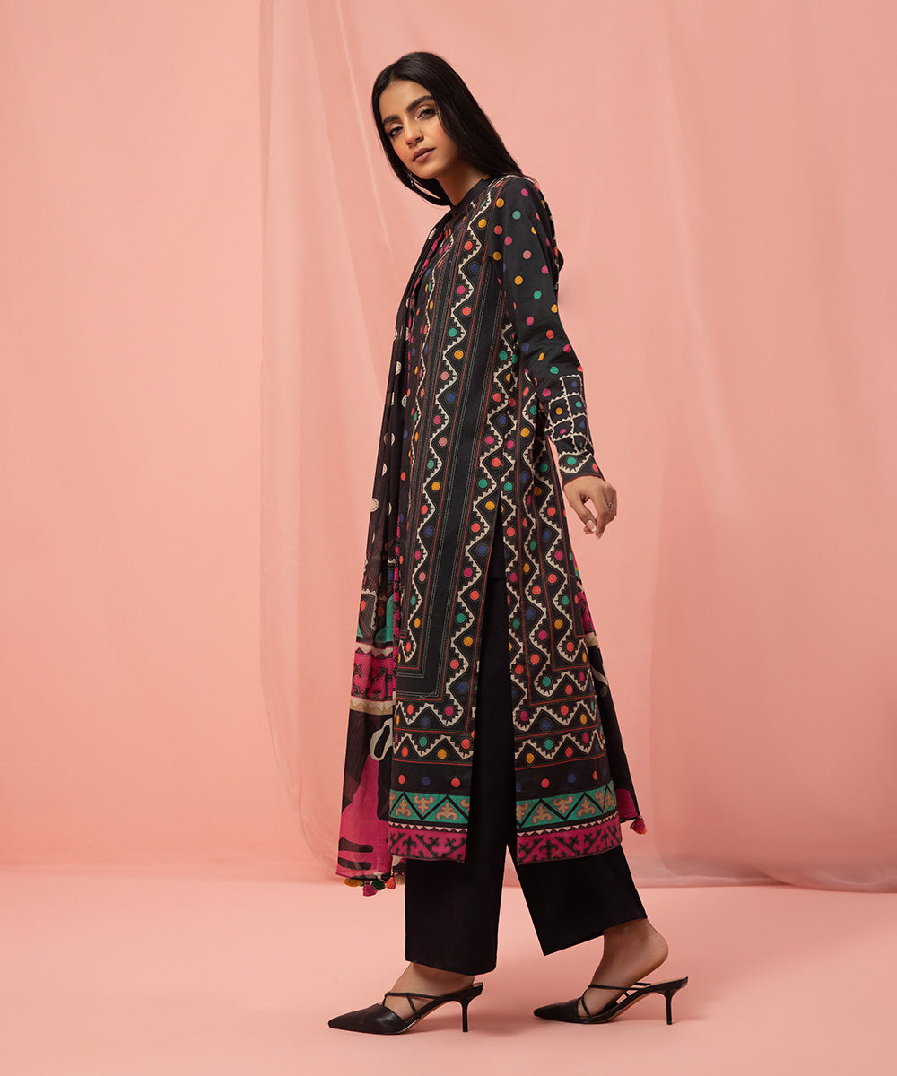 2 Piece – Digital Printed Lawn Suit