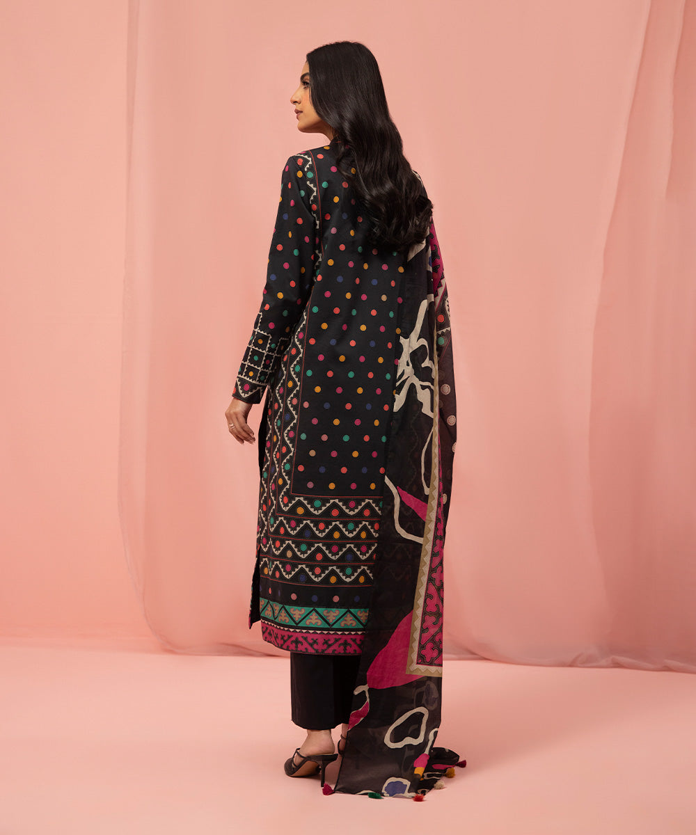 2 Piece – Digital Printed Lawn Suit