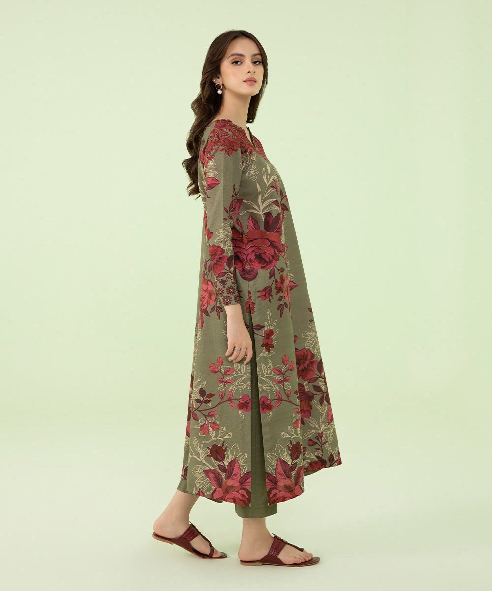 2 Piece - Embroidered Khaddar Suit