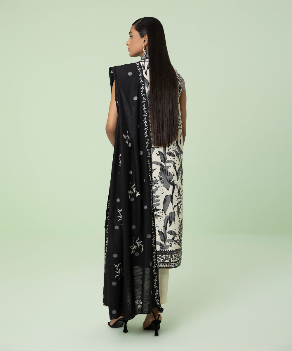 2 Piece - Printed Khaddar Suit