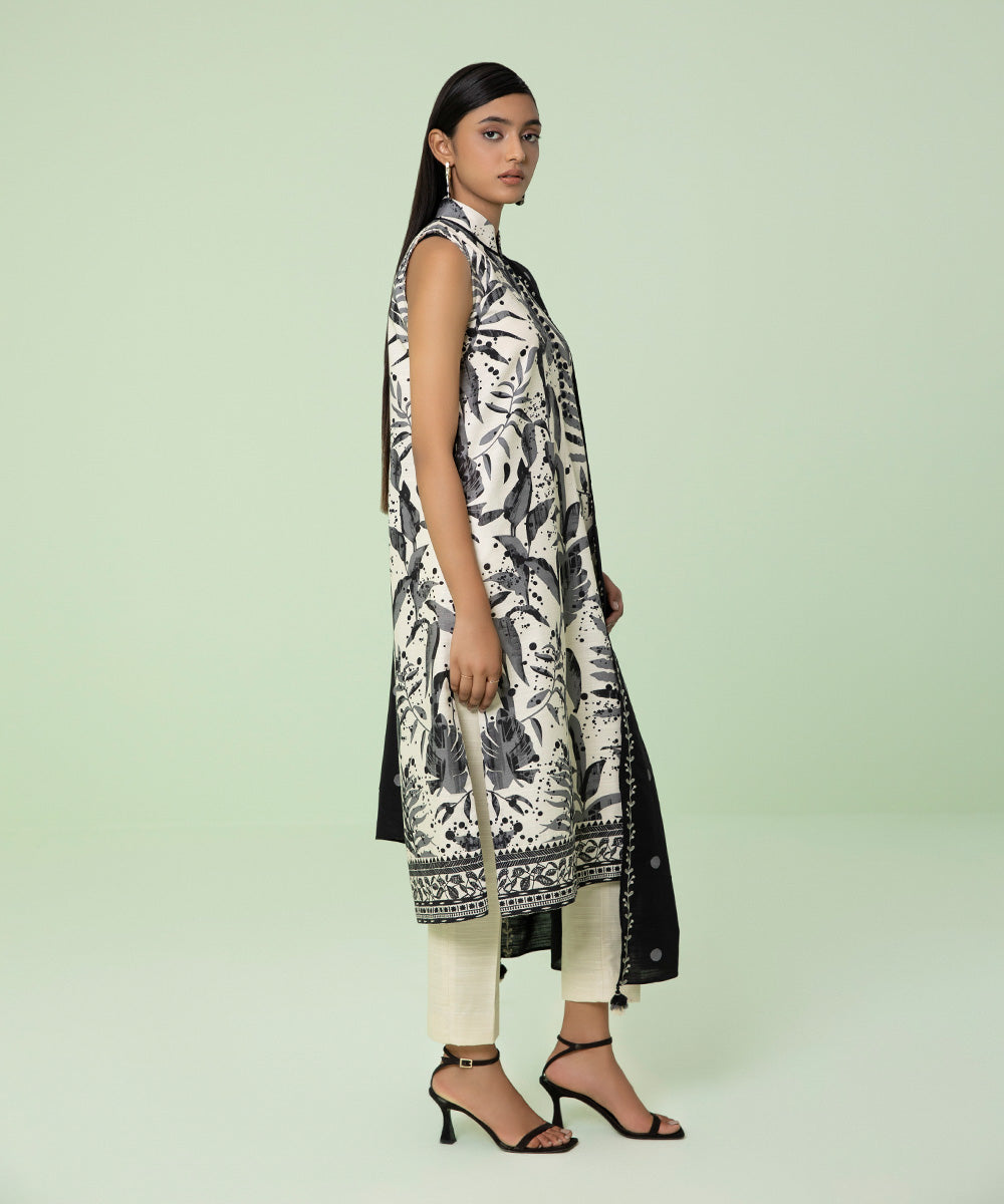 2 Piece - Printed Khaddar Suit