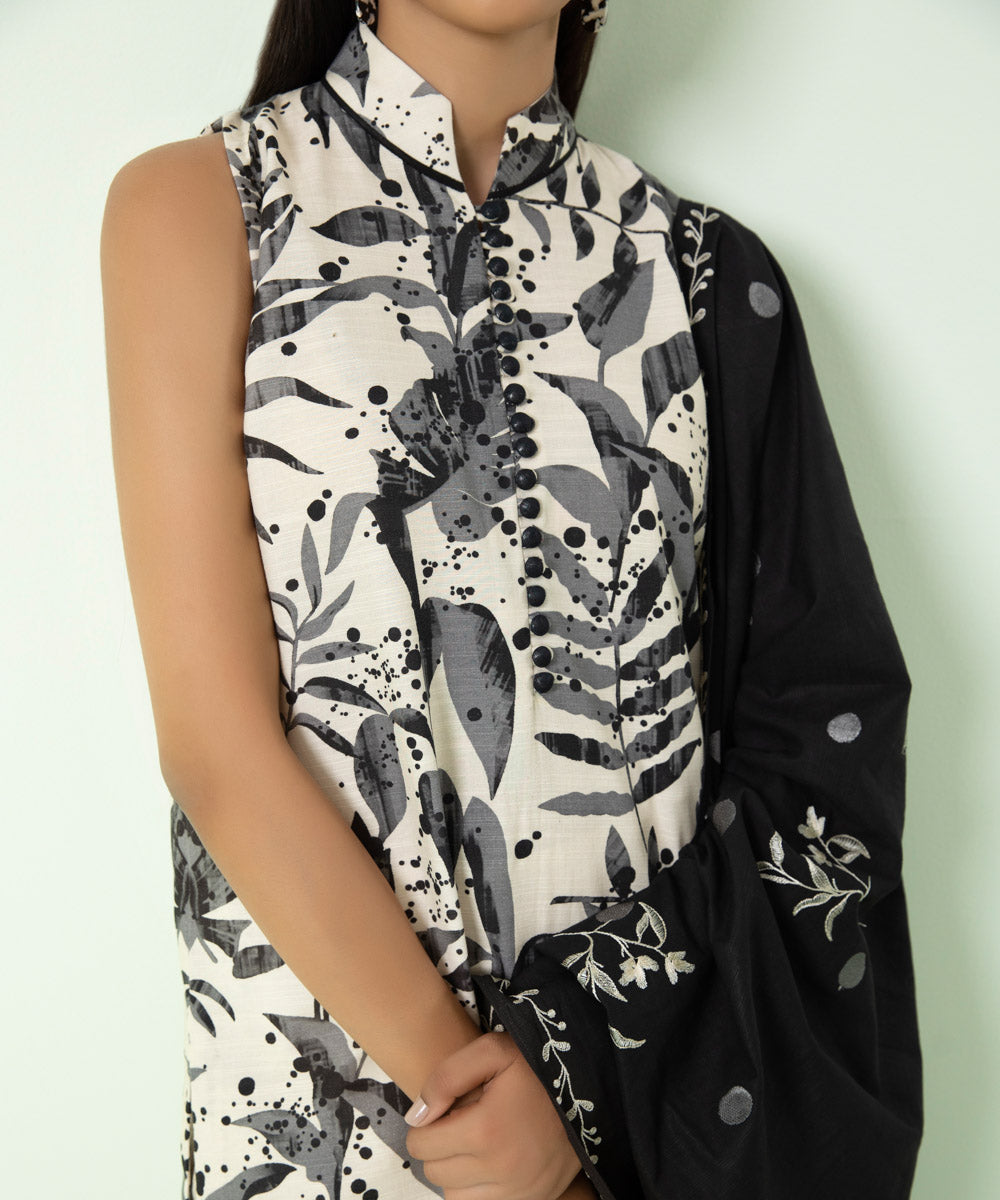 2 Piece - Printed Khaddar Suit