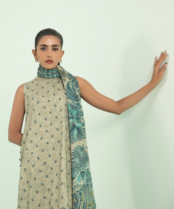 3 Piece - Embroidered Linen Suit