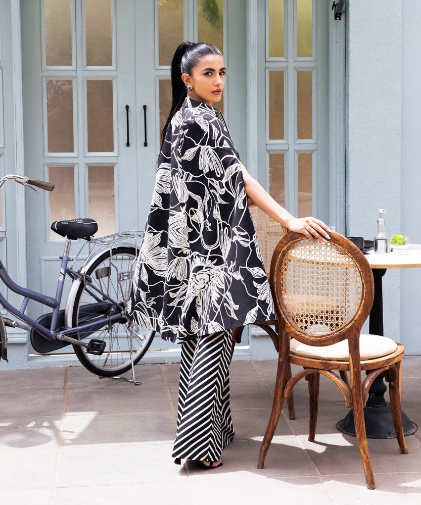 2 Piece - Printed Khaddar Suit