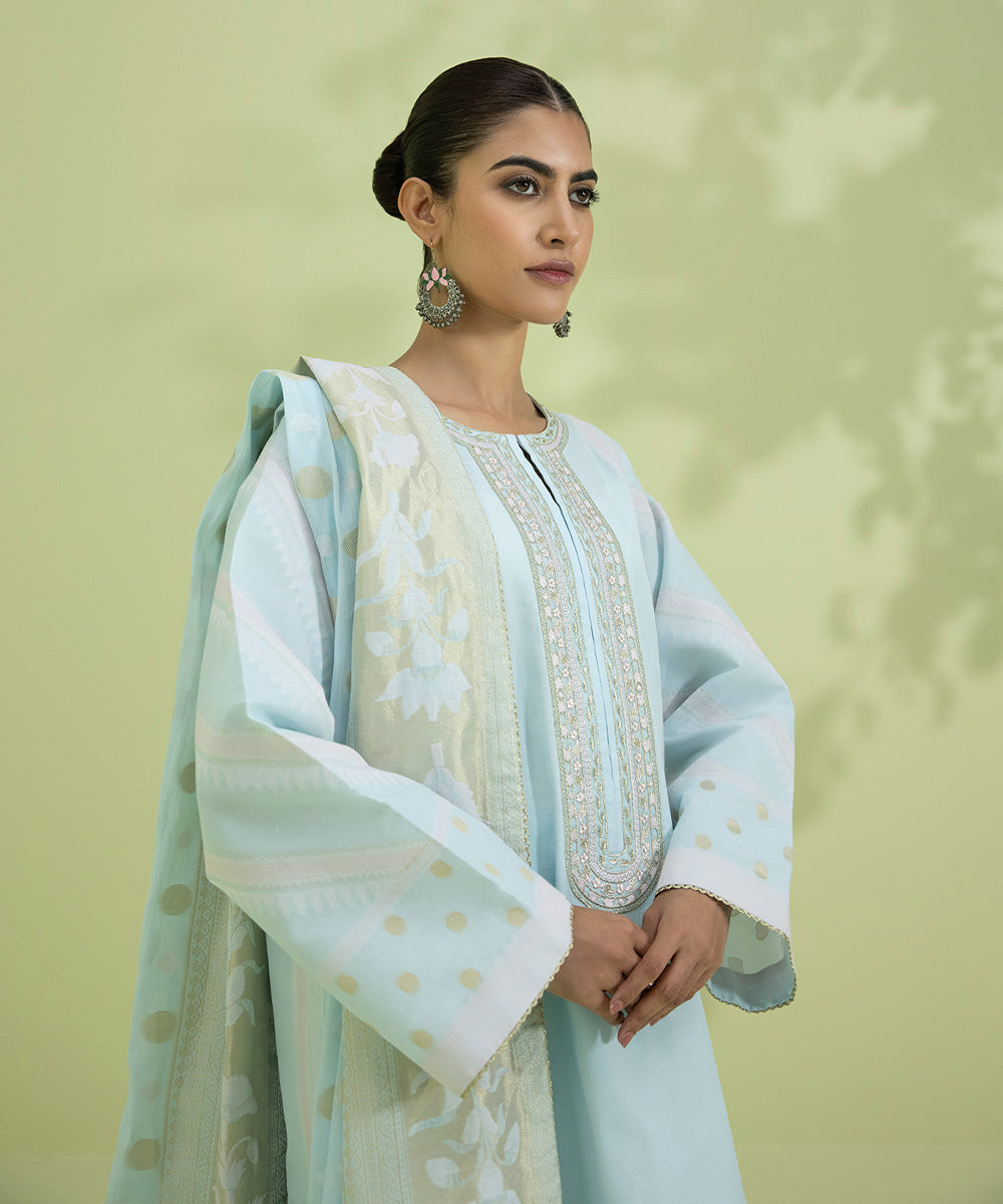 3 Piece - Embroidered Jacquard Suit