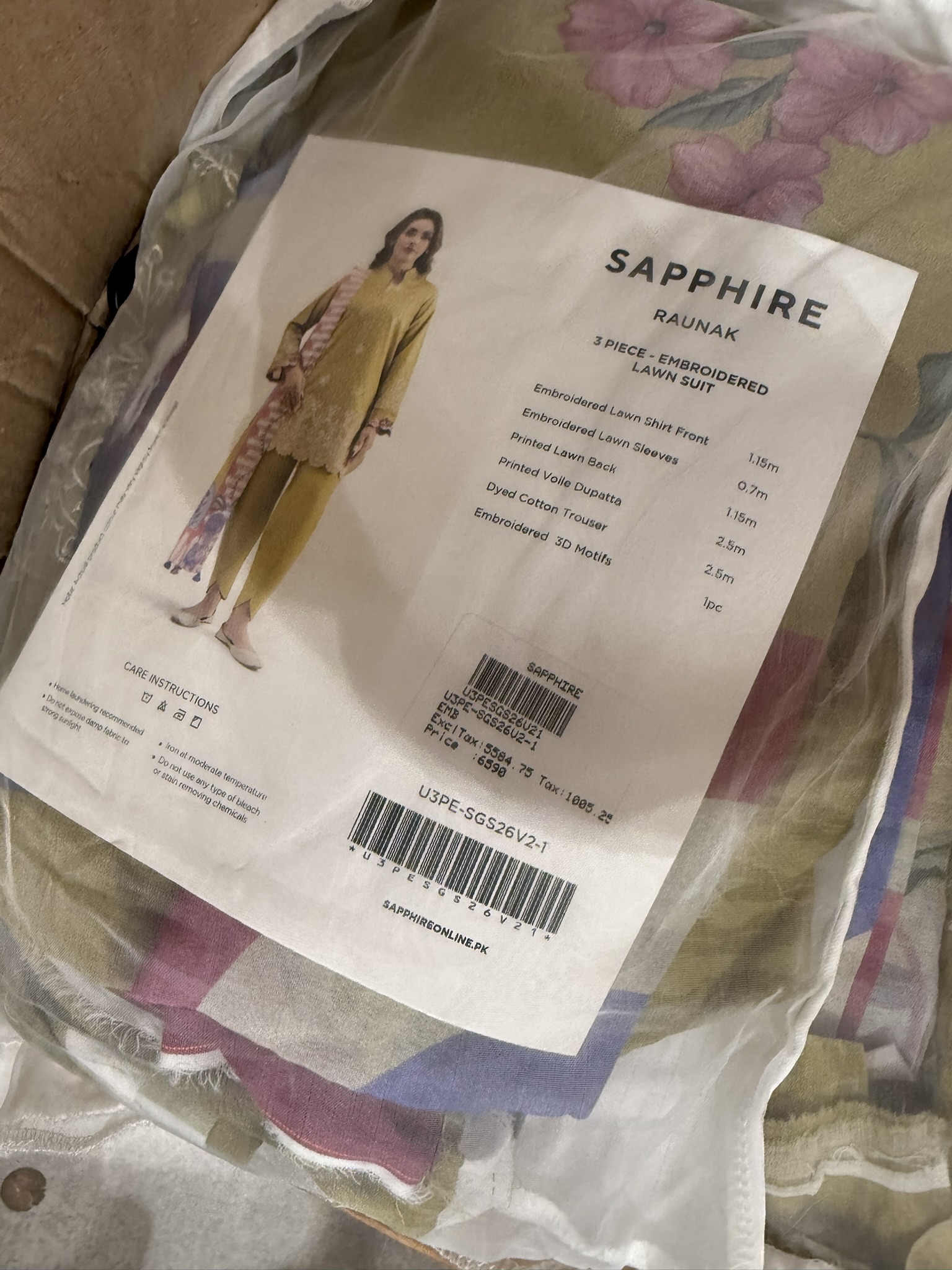 Sapphire Raunaq – 3 Piece Embroidered Lawn Suit by Sapphire