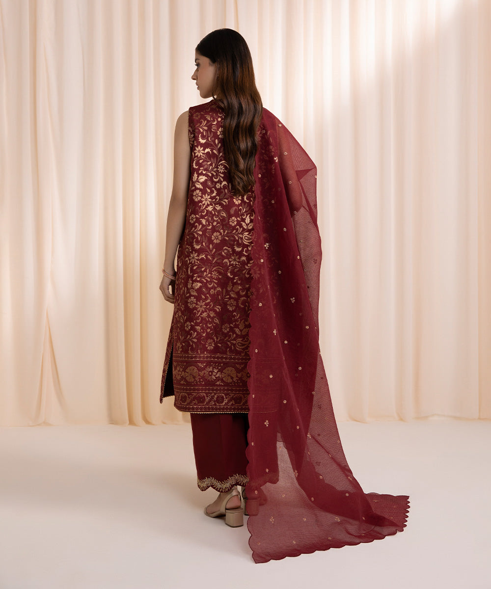 3 Piece - Embroidered Jacquard Suit
