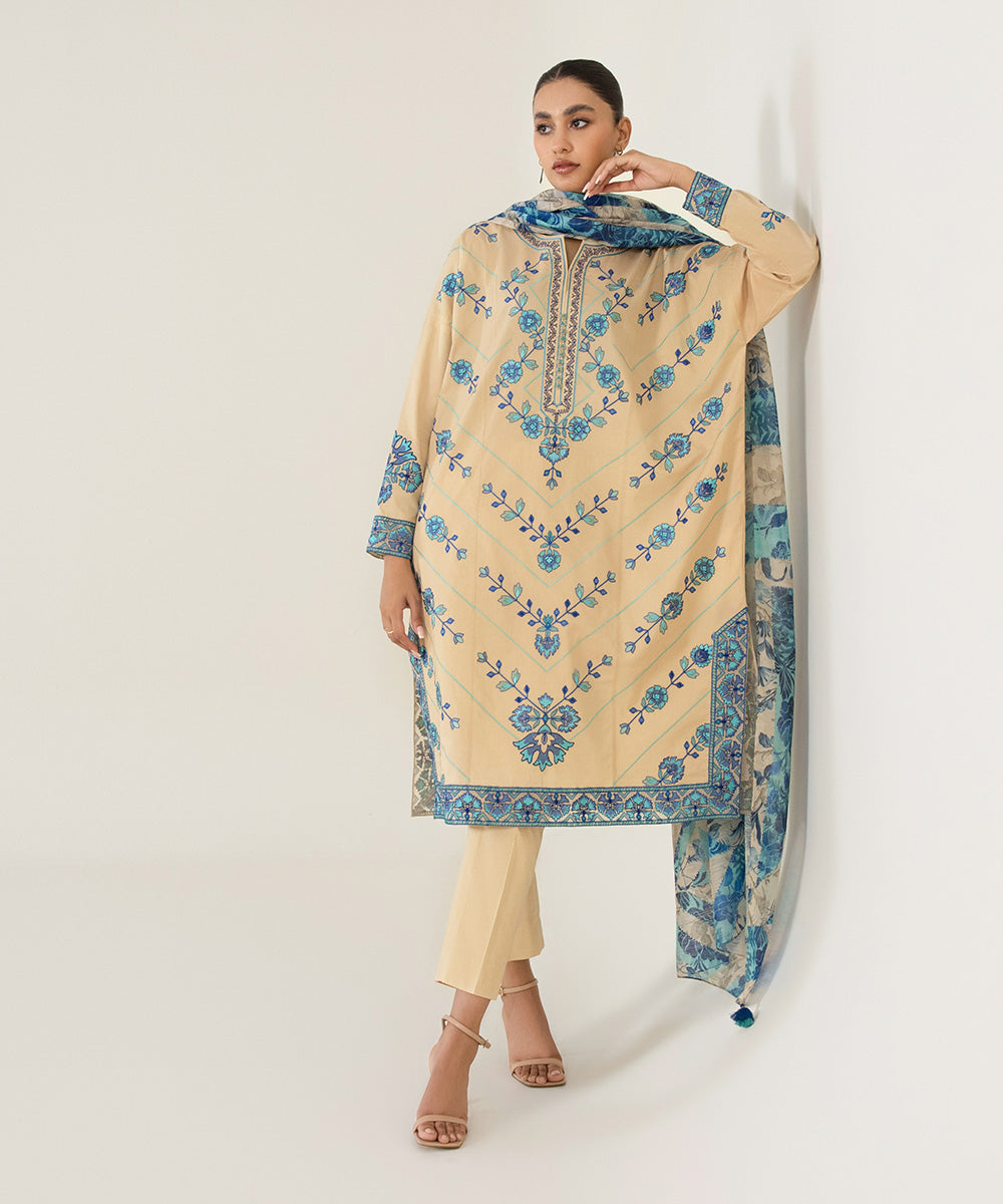 3 Piece - Embroidered Textured Lawn Suit