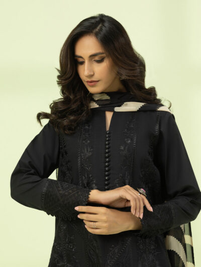 3 Piece - Embroidered Lawn Cambric Suit